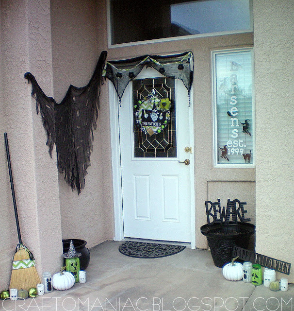 Add Spooky Touch to Porch this Halloween - HomeDesignInspired