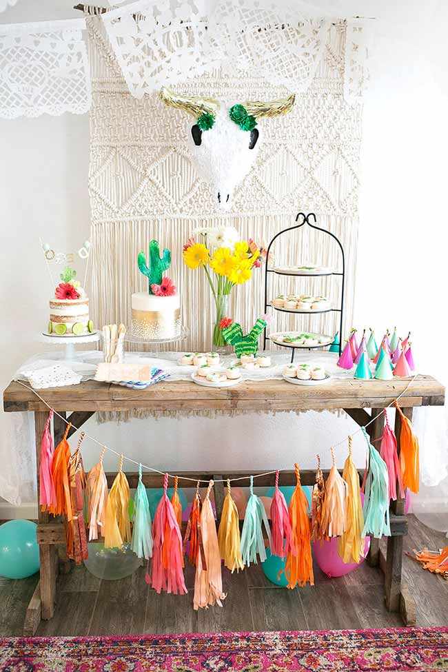 26-creative-birthday-table-inspirations-to-wow-your-guests